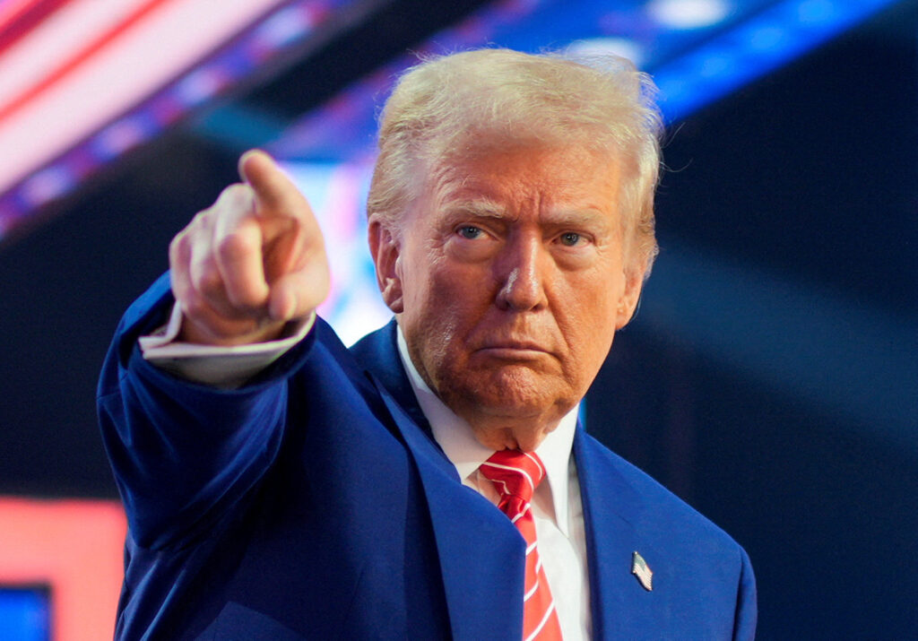 Donald Trump oznamuje zásadní obchodní dohodu