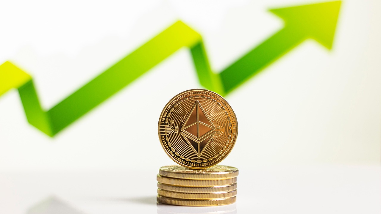 Ethereum predikce 2026: Může cena ETH dosáhnout 10 000 USD?
