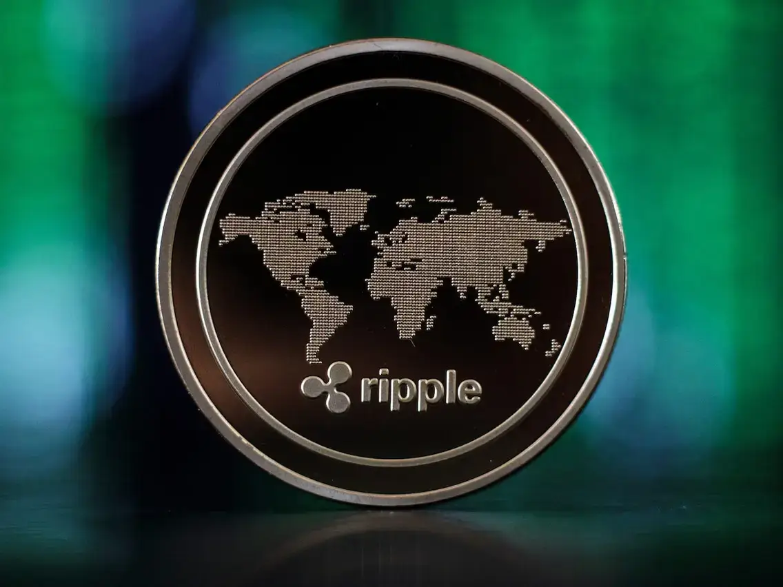 Ripple überträgt 300 Millionen XRP und heizt Marktspekulationen an