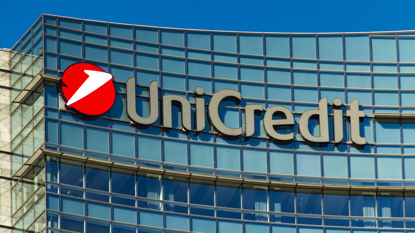 UniCredit to Launch Structured Product Tied to BlackRock’s Spot Bitcoin ETF