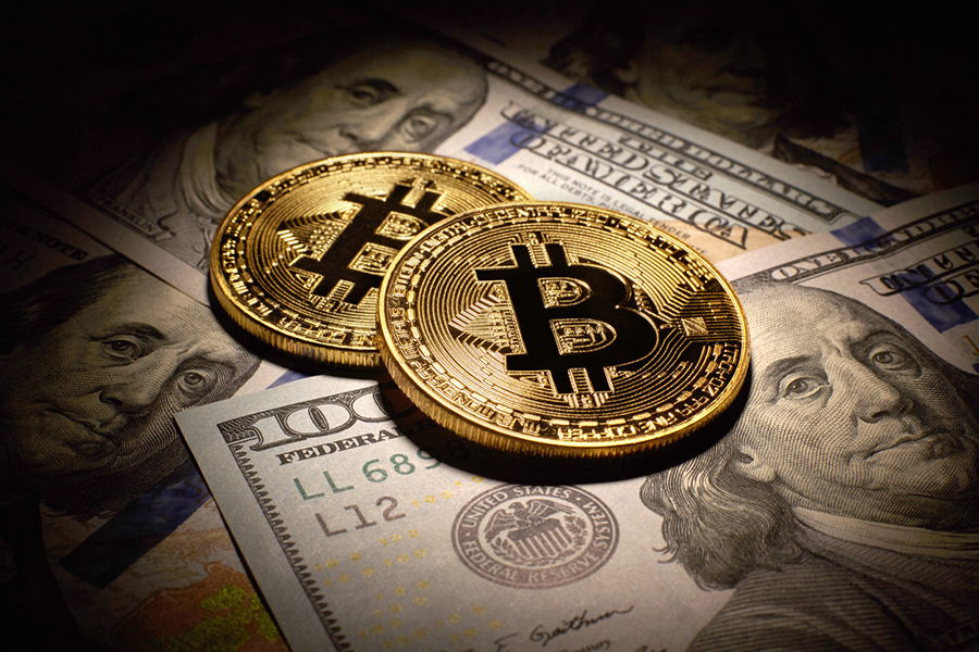 Bitcoin Rally Heats Up as Supply Shrinks and Bullish Patterns Emerge