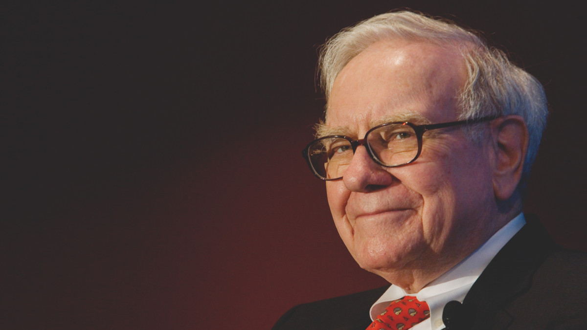 Warren Buffett Invests $120 Billion in These Two Stocks