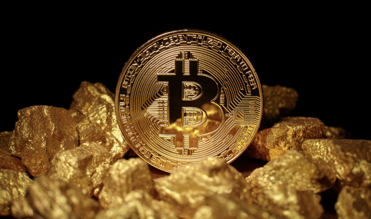 State Street Advisor Highlights Bitcoin’s Threat to Gold’s Stability