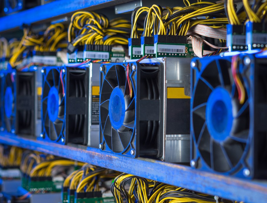 Bitcoin Mining Faces Backlash Over Controversial Power Deals in Texas