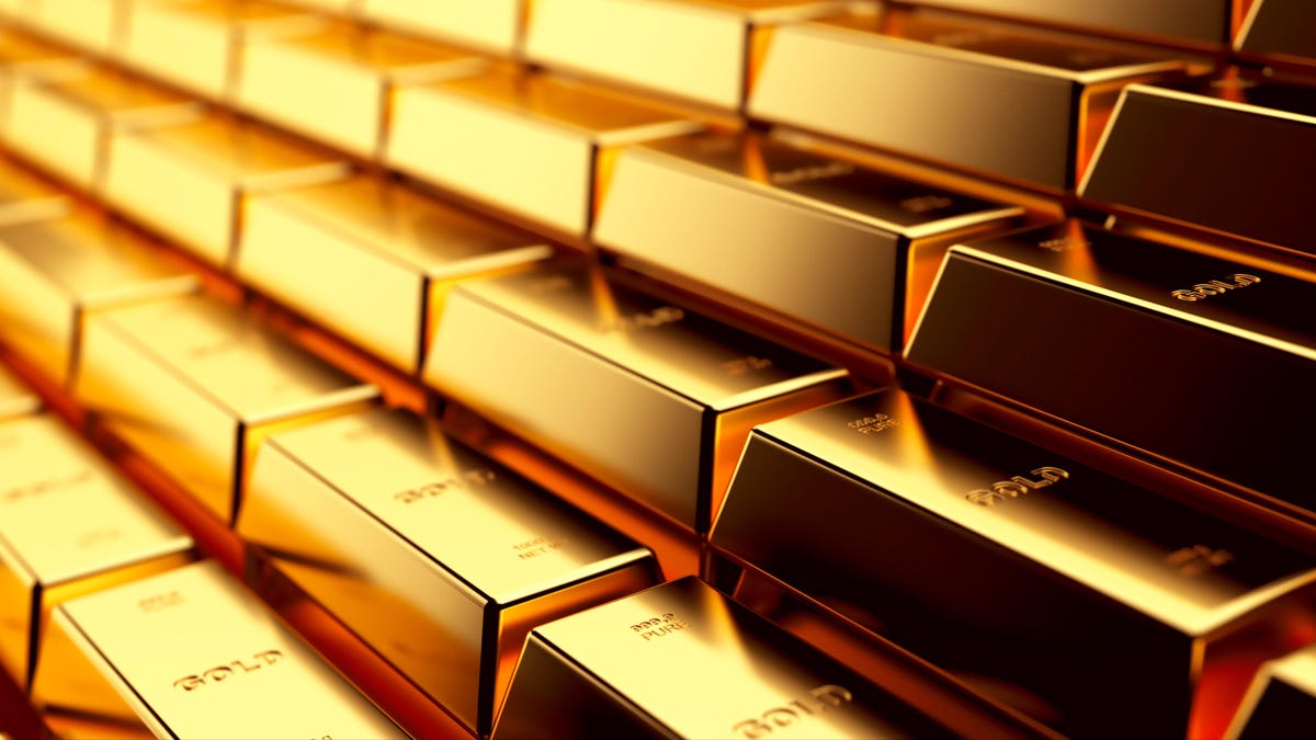 Gold Demand Hits Record Highs as Bitcoin Price Climbs