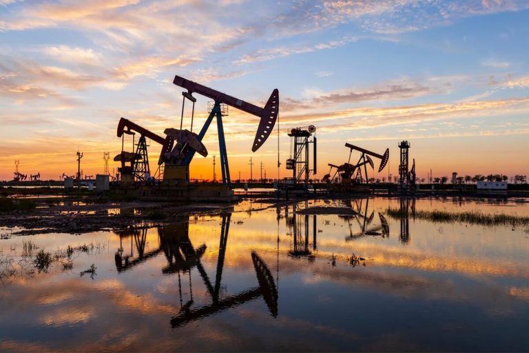 JPMorgan Warns of Oil Slump to $58 as Global Alliances Unravel