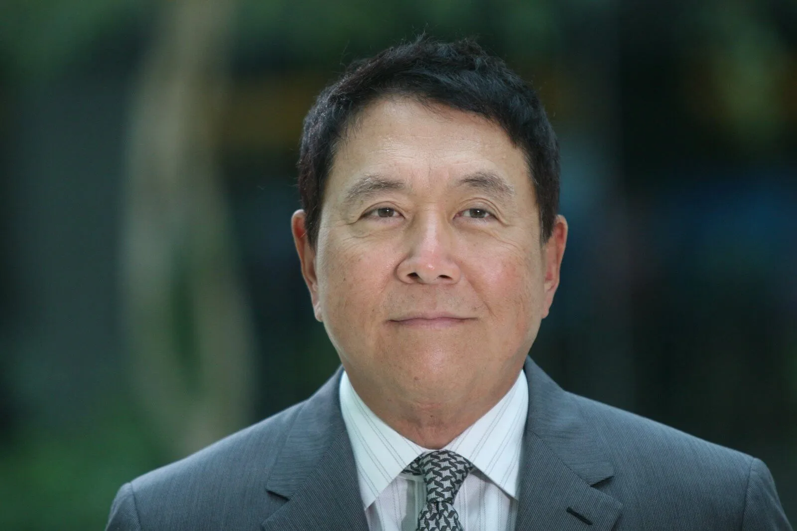 Kiyosaki Sets Bold Bitcoin Price Target for 2025 – Here’s What He Predicts