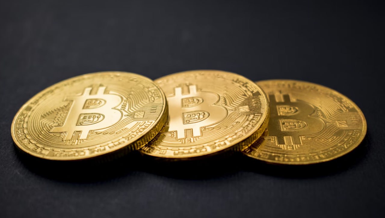 Bitcoin Set to Surge 10x and Overhaul Finance, Expert Predicts