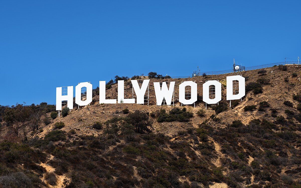 Viral Hollywood Sign Stunt Sparks 63,000% Surge for New Altcoin