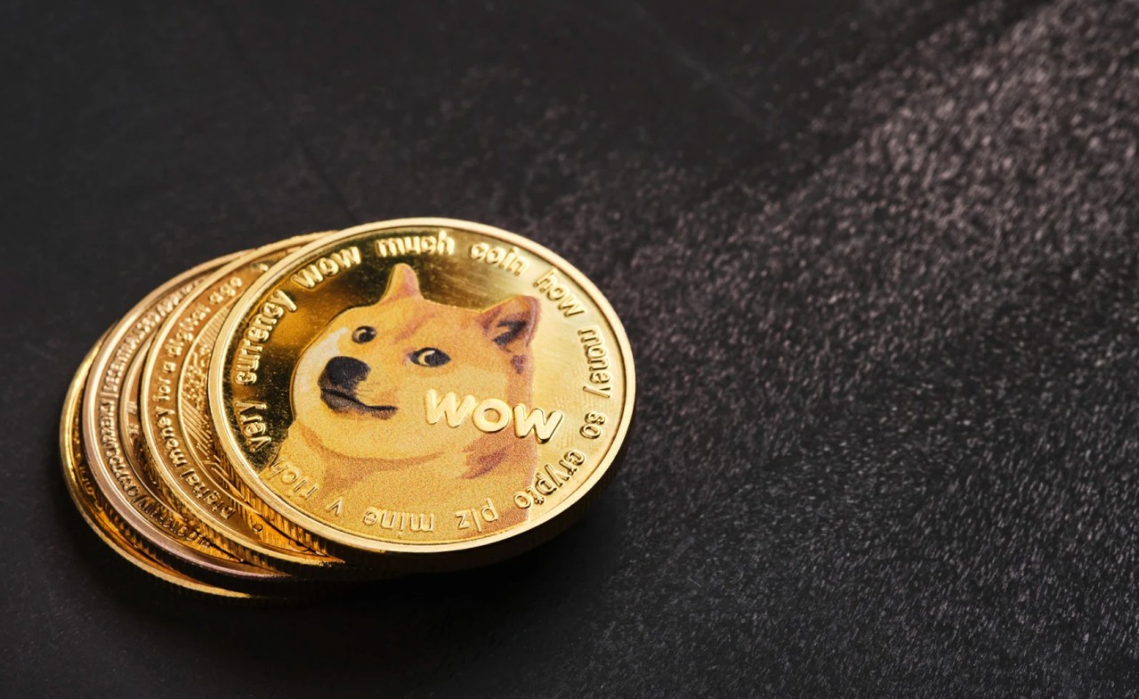 Dogecoin Price Rallies Ahead of ETF Launch: Will DOGE Rally to $1?
