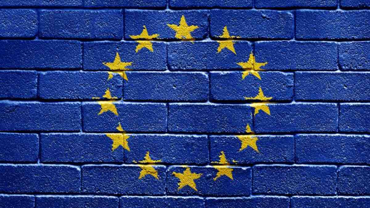 Crypto Scammers Exploit MiCA Deadline to Target EU Investors