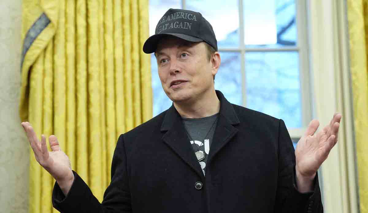 Elon Musk critica el proyecto de Trump y los traders crean una nueva memecoin de Solana