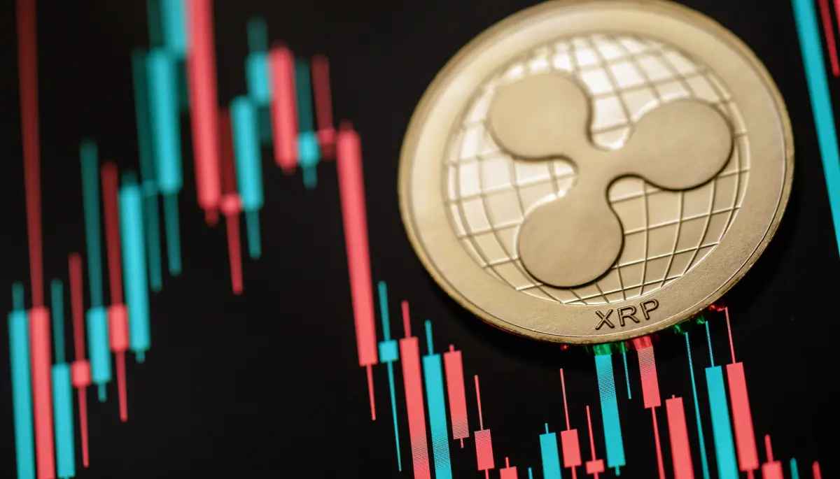 Analistas creen que el precio de XRP podría desplomarse por esta señal – ¿qué criptomoneda comprar ahora?