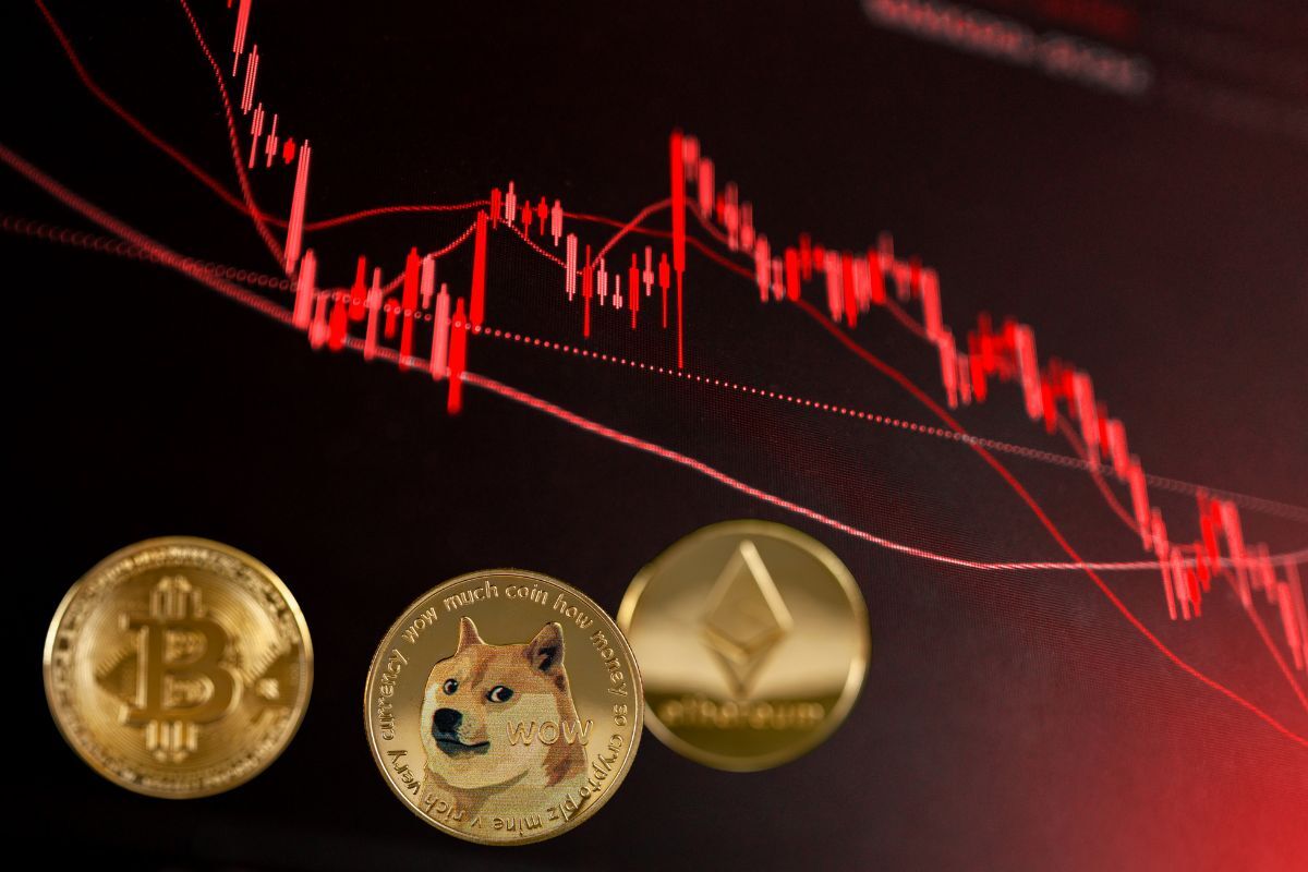 Νέα πρόβλεψη τιμής για XRP, Solana και Dogecoin – Πού οδηγούνται τα κορυφαία altcoins;
