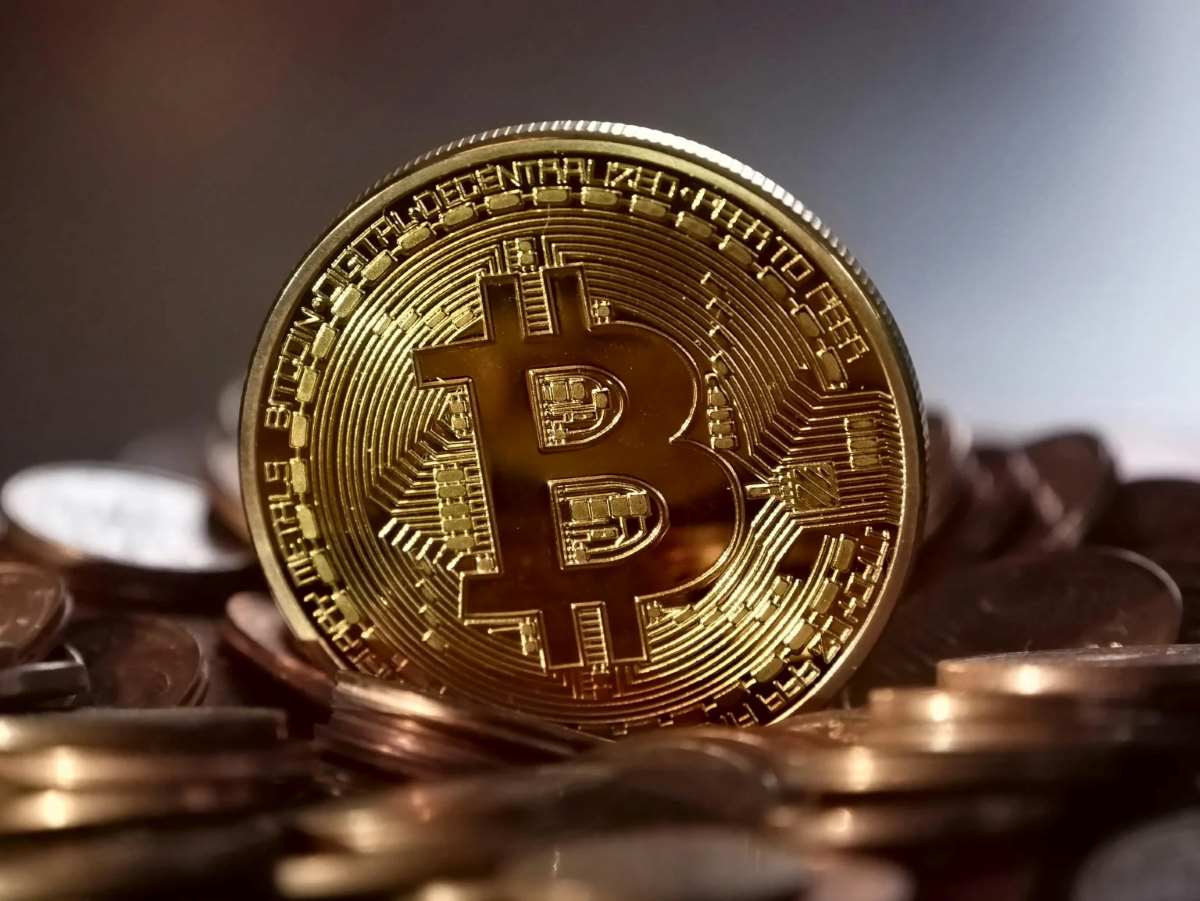 BTC、11.2万ドル到達で史上最高値更新｜規制進展が追い風に