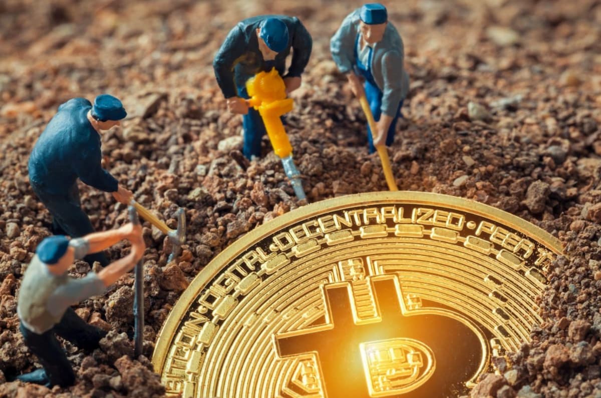 Lielākais Bitcoin ieguvējs piesaista 850 miljonus dolāru, lai iegādātos BTC