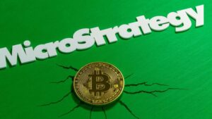MicroStrategy wraca do ofensywy. Co oznacza to dla rynku kryptowalut?
