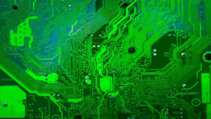 Nvidia napędza Wall Street, ale cień regulacji i inflacji wisi nad rynkiem. Co to oznacza dla kryptowalut?