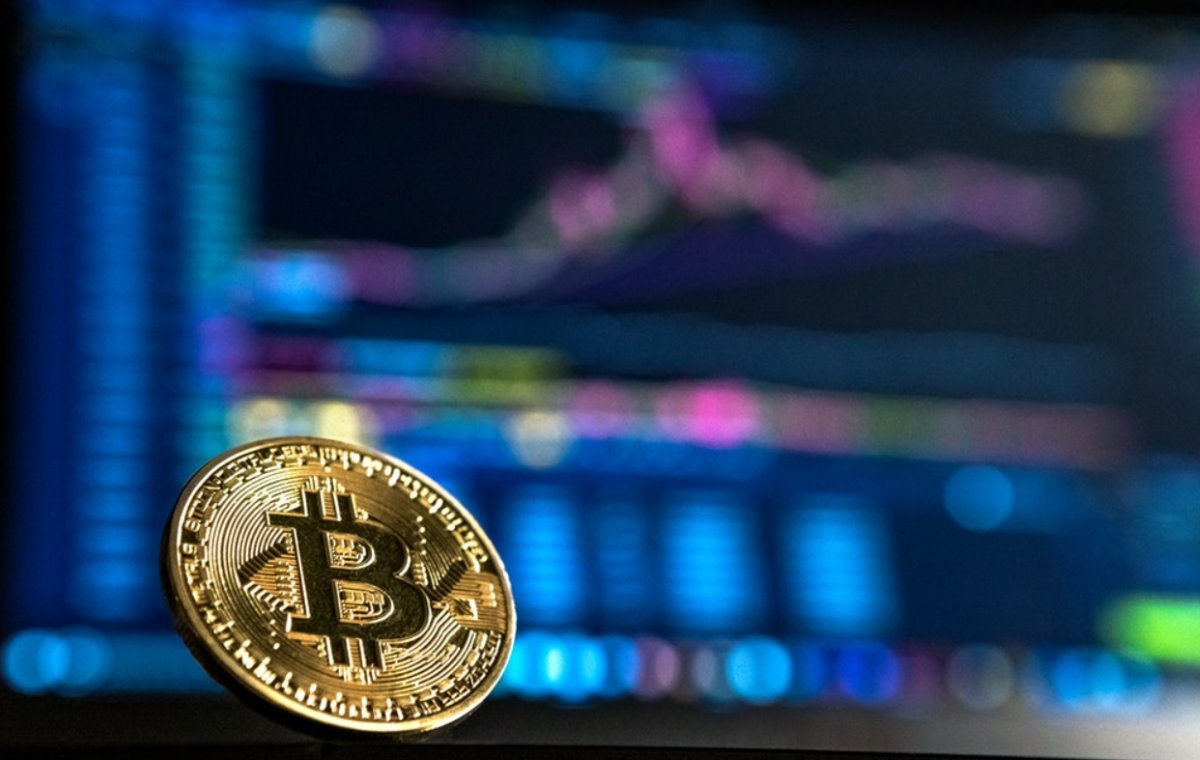 Bitcoin 2021’e mi Dönüyor? Analistler Uyarıyor