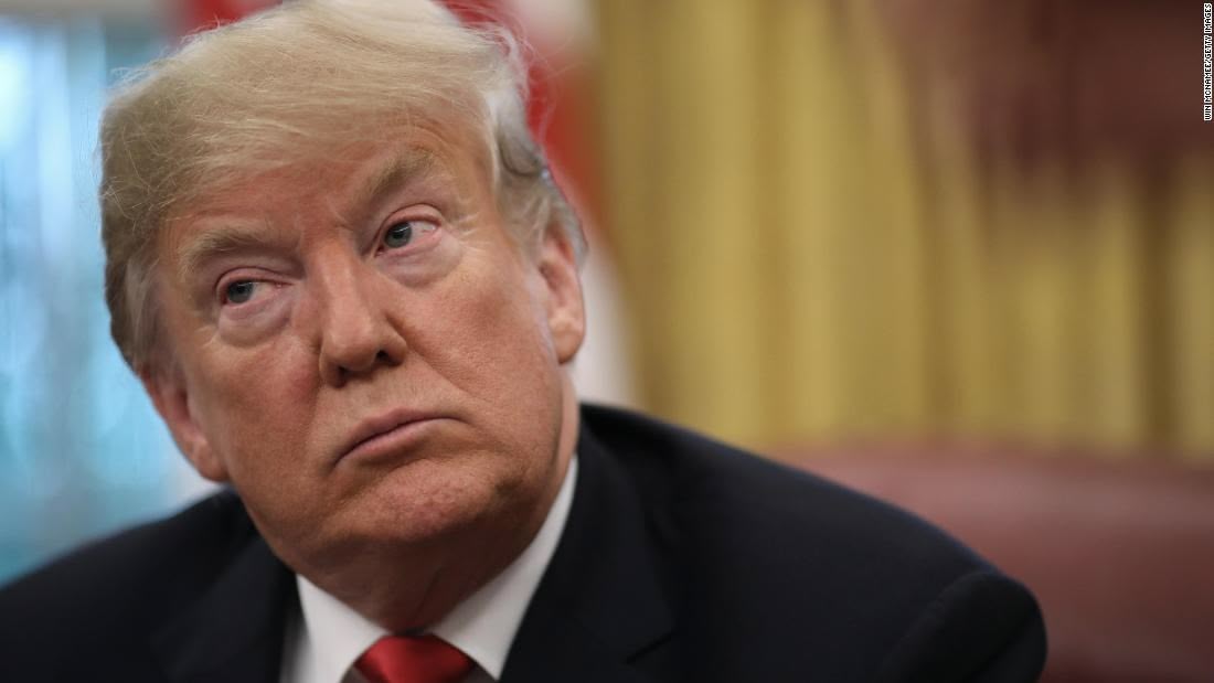 Lùm xùm quanh dự luật crypto: Trump có đang âm thầm hưởng lợi?