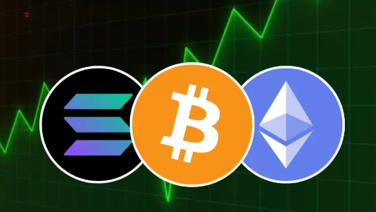 Ethereum và Solana tăng giá mạnh, bám sát đà tăng của Bitcoin