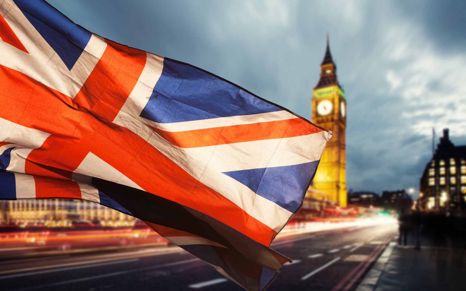 Правителството на Великобритания изследва блокчейн за прилагане в законодателството