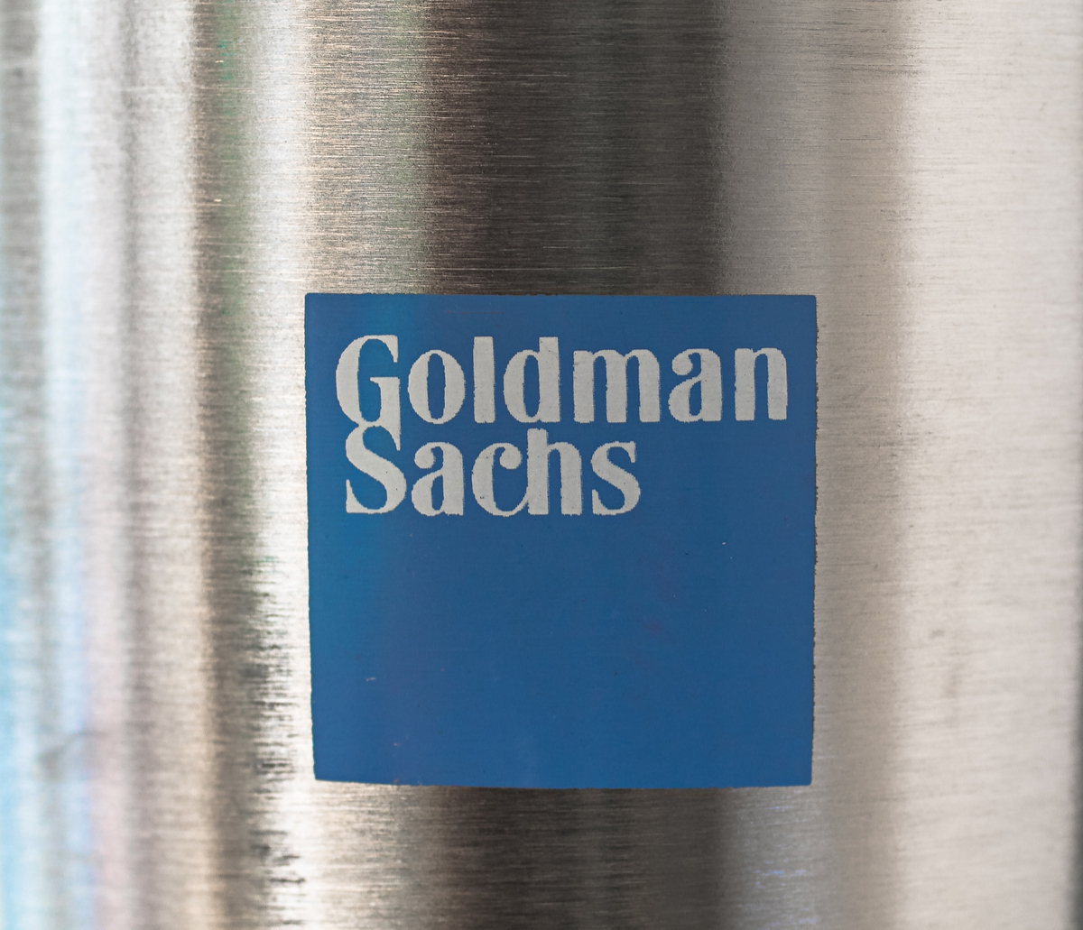 Goldman Sachs: Криптовалутите генерират повече медийно внимание, отколкото трябва