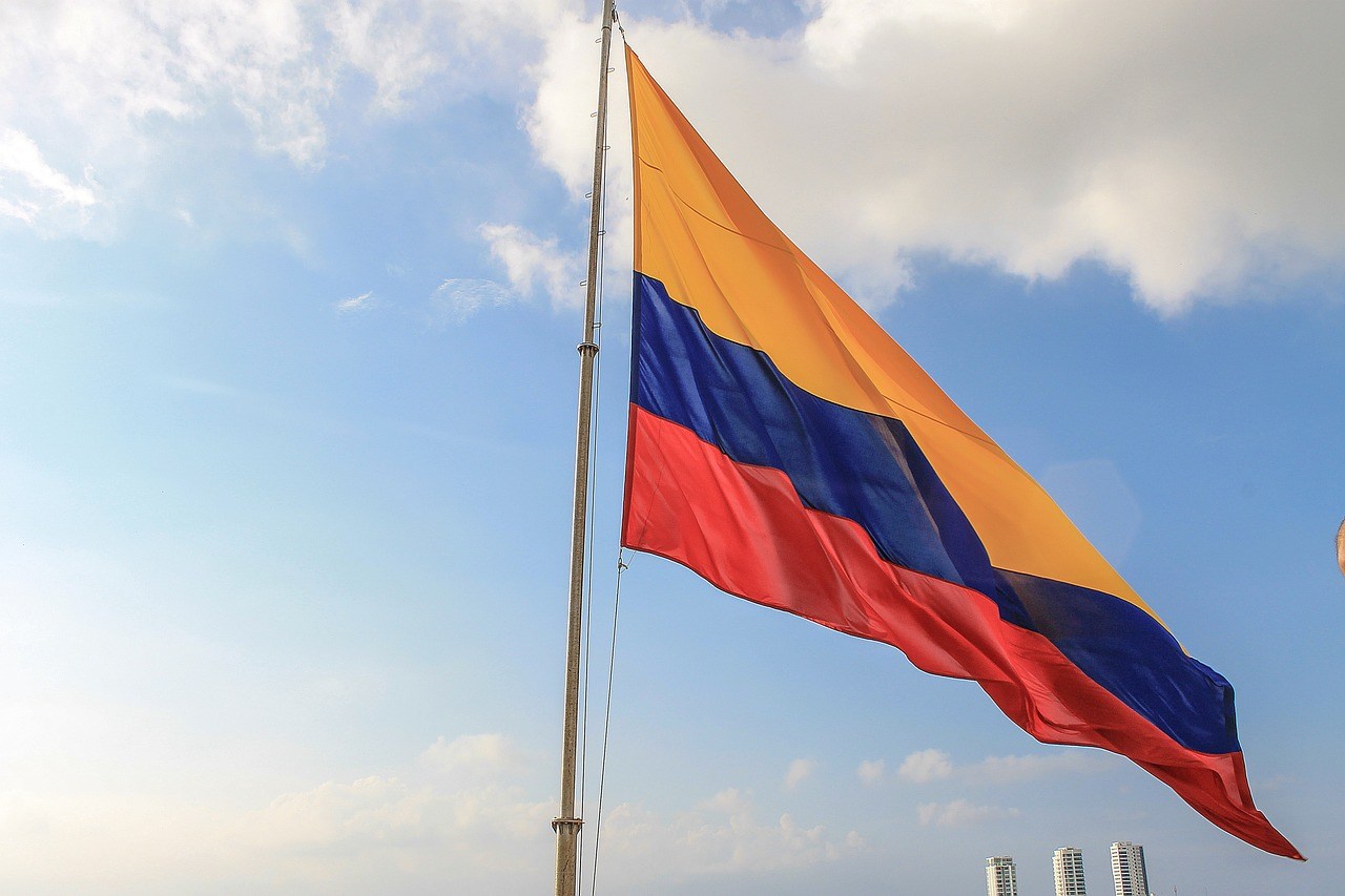 Колумбийският президент обещава намаляване на таксите за наем на крипто фирмите