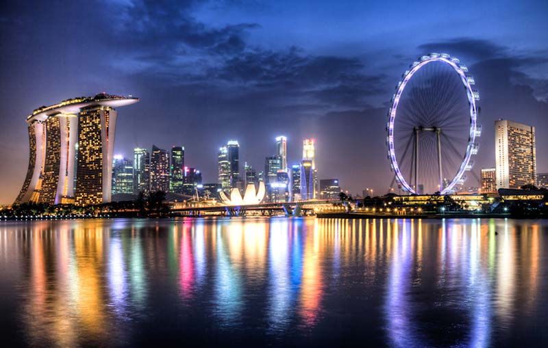 Сингапур може да се превърне в първа страна напълно приела криптовалути