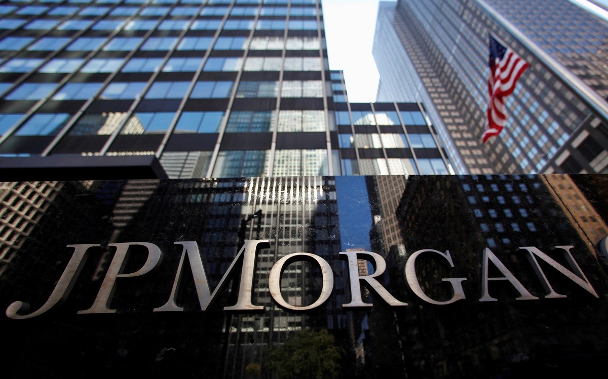 JP Morgan добавя 75 банки към блокчейн услугата си