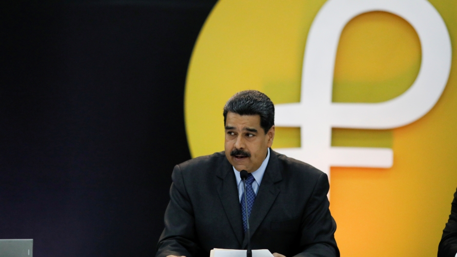 Венецуела официално пуска Petro