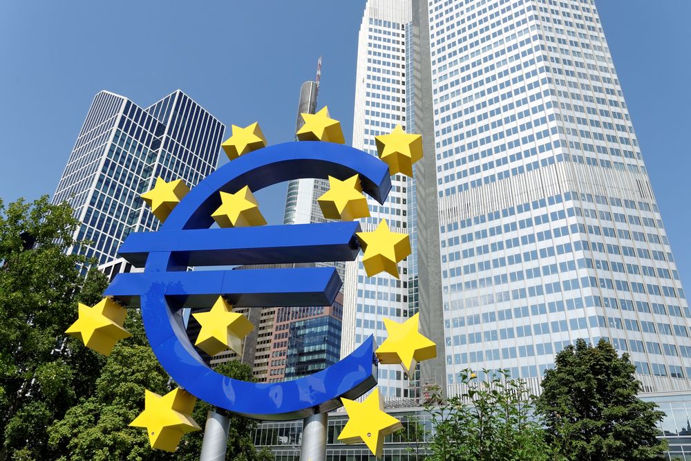 Европейската централна банка ЕЦБ предпочете да запази лихвените проценти като