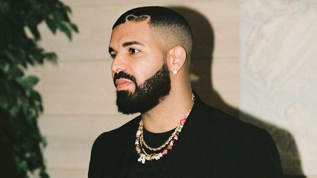 Drake залага $1.3 милиона в Биткойн на финала на Супербоул