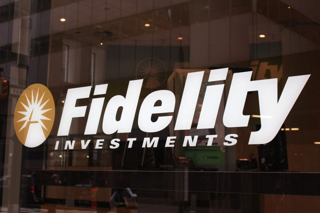 Fidelity обмисля предлагането на топ 7 от криптовалутите