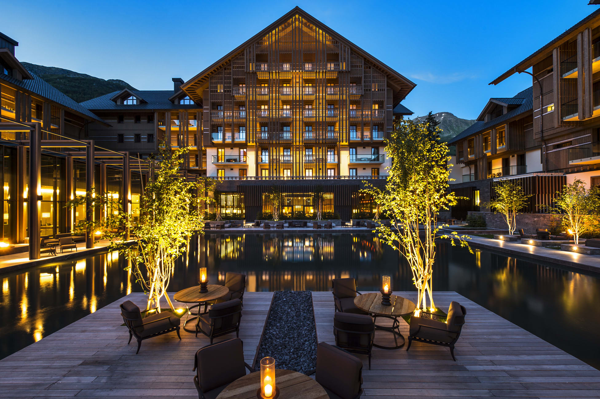5-звезден хотел в Швейцарските Алпи вече приема крипто плащания