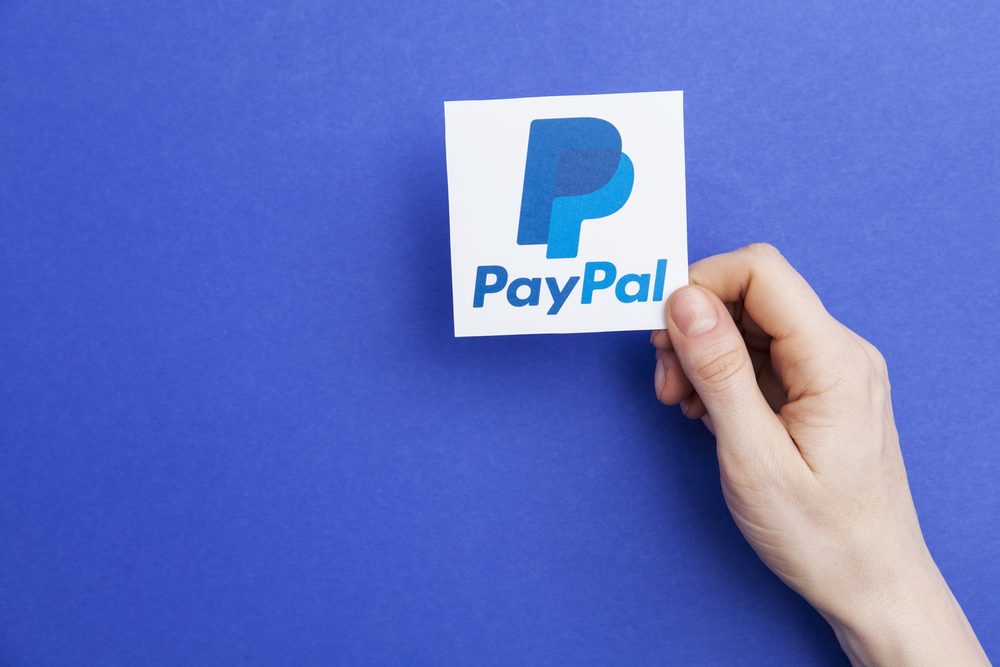 Coinbase добавя изтегляния и продавания без такси чрез PayPal