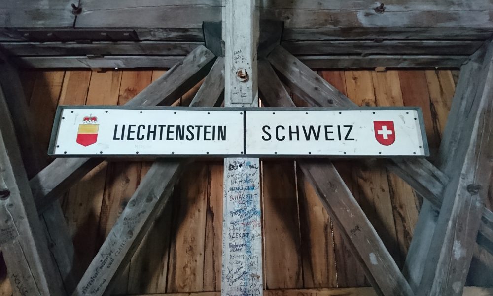 Крипто екосистемата в Швейцария и Лихтенщайн се разраства въпреки мечия пазар
