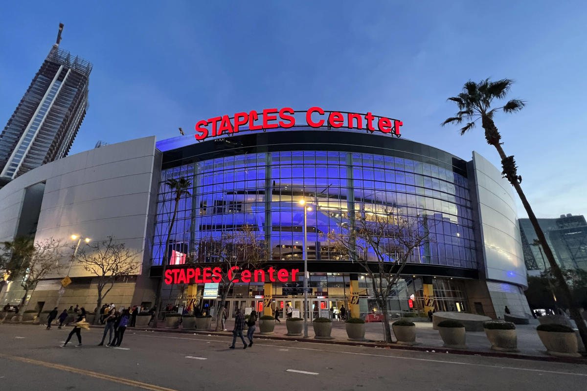 Staples Center в Лос Анджелис ще бъде преименуван на Crypto.com Arena