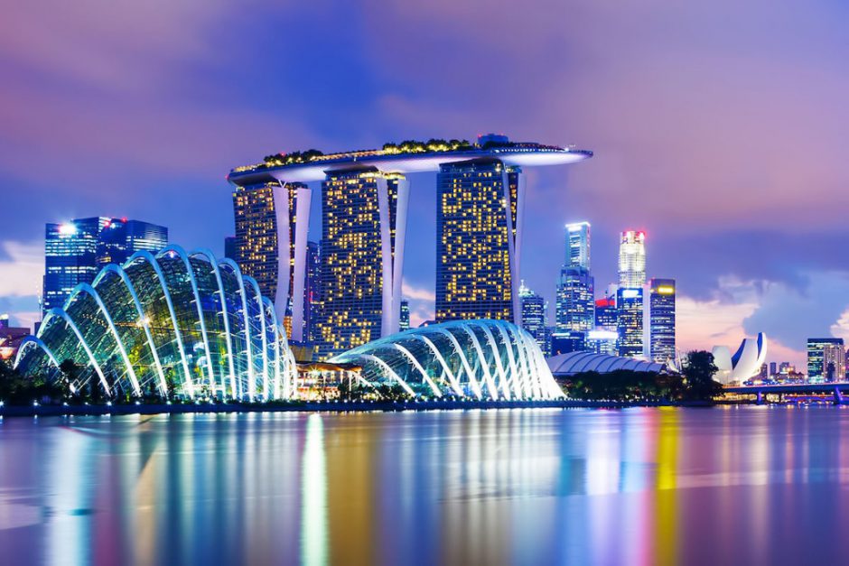 Сингапур активно регулира пазара