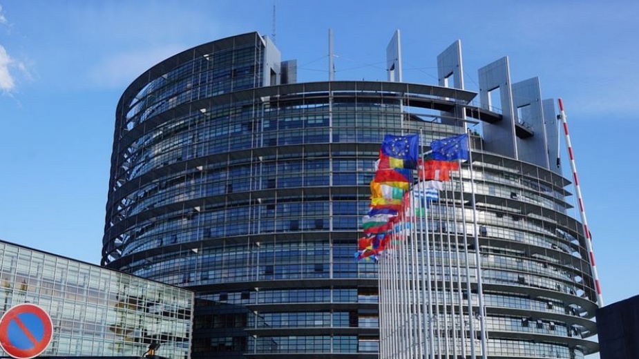 Европейският парламент казват, че Р. Шилер не е прав за крипто