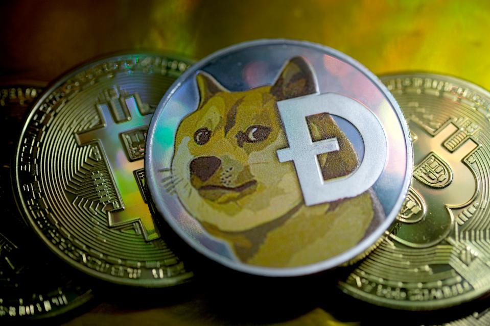 Цената на Dogecoin достигна нов рекорд: DOGE вече е по-голям от Twitter