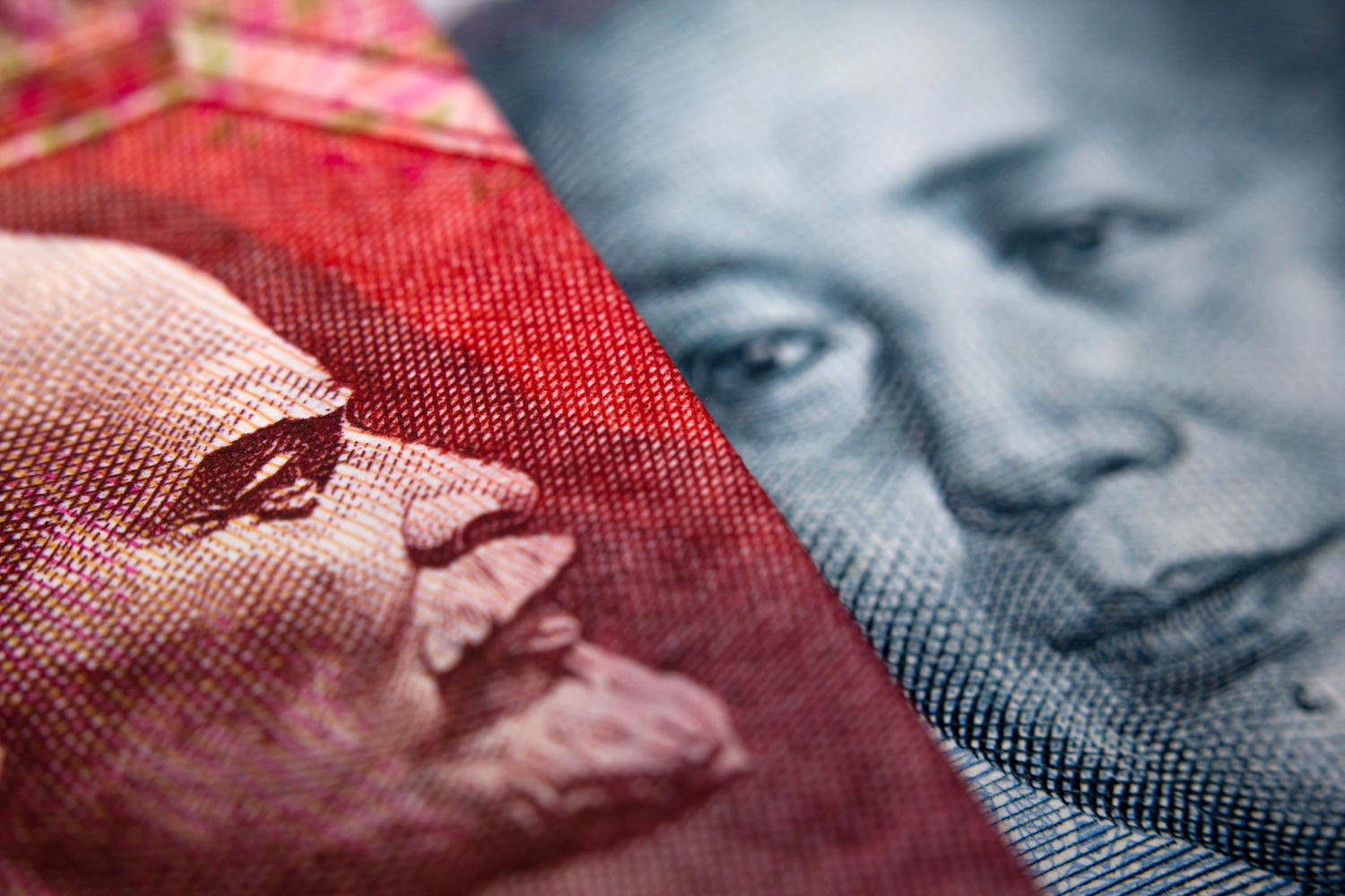 В отговор на конфликта в Украйна китайските банки значително увеличиха