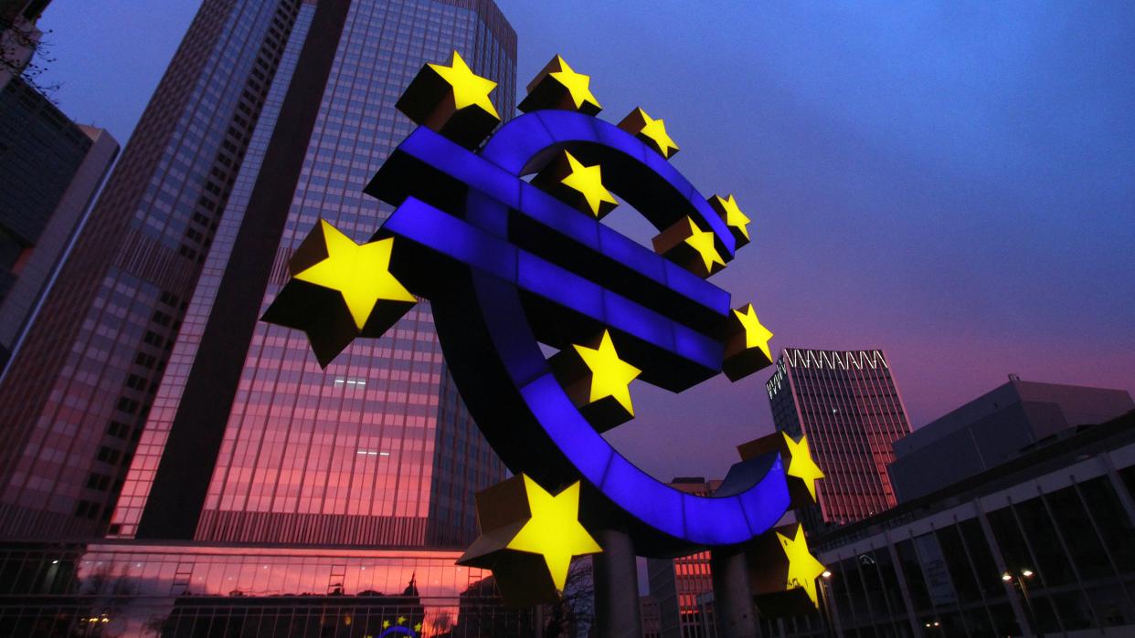 ЕЦБ с безпрецедентно увеличение на лихвените проценти