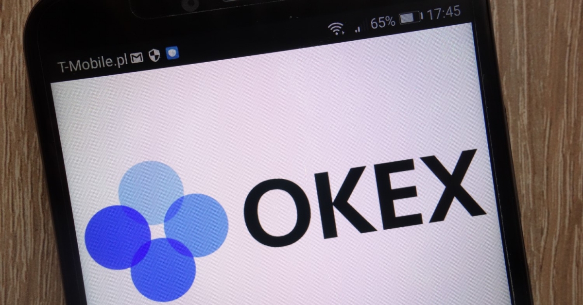 Цената на токена на OKEx се срива