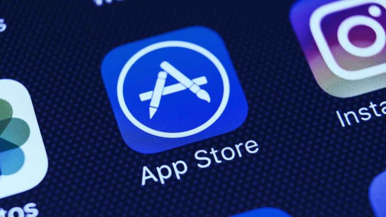 NFT фирмите искат специално отношение от App Store на Apple