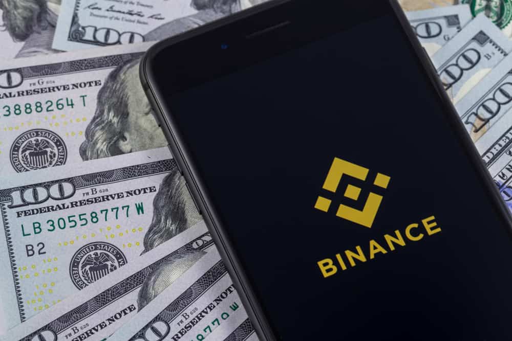 Binance добавя приемането на фиатни валути