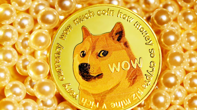 Dogecoin (DOGE) излезна от мечия пазар, твърди П. Бранд