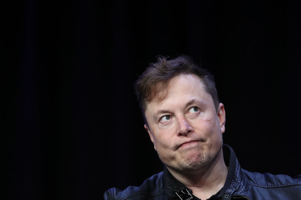 Илон Мъск главен изпълнителен директор на Tesla изрази скептицизъм по