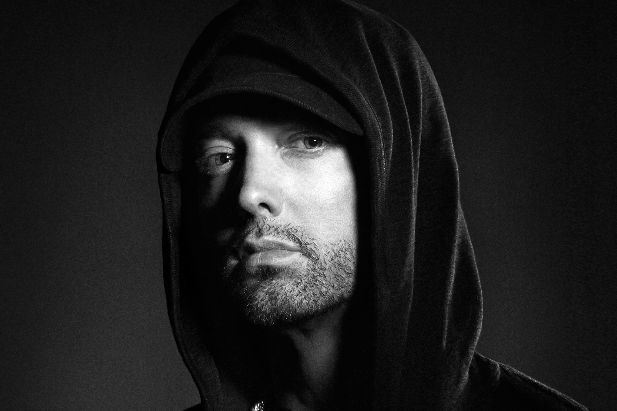 Eminem си купува NFT за близо половин милион долара