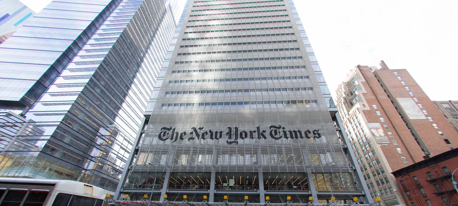 New York Times ще използват блокчейн за борбата с фалшиви новини